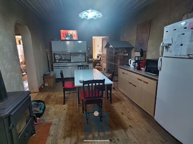 Vente Maison 8 pièces 200 m2 Ardes