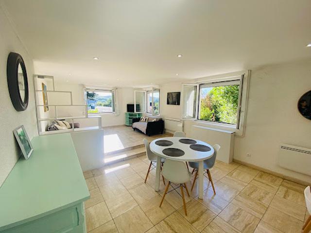 Vente Maison 8 pièces 200 m2 Cahors