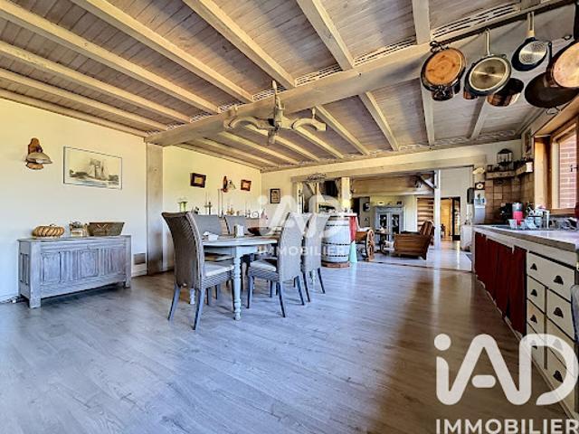 Vente Maison 8 pièces 200 m2 Chandai