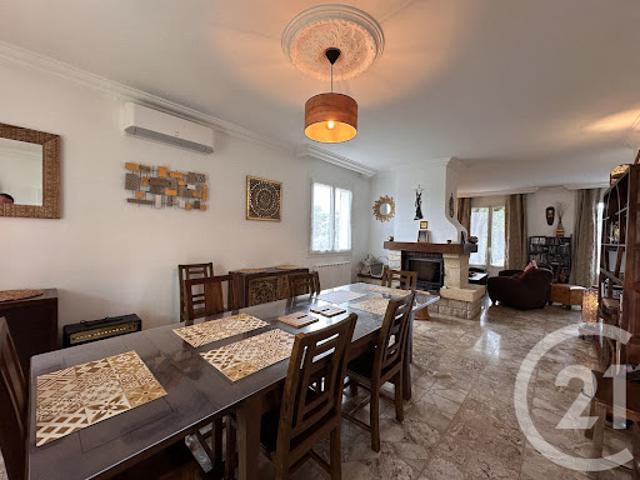 Vente Maison 8 pièces 200 m2 Chateauroux