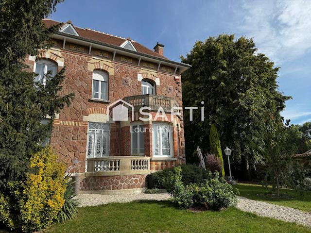 Vente Maison 8 pièces 200 m2 Dontrien