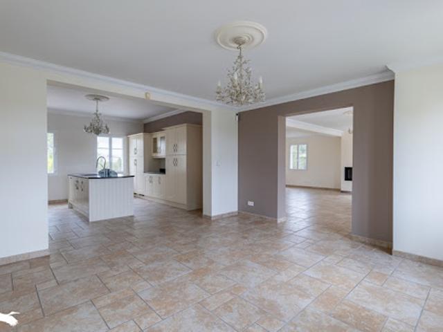 Vente Maison 8 pièces 200 m2 Echebrune
