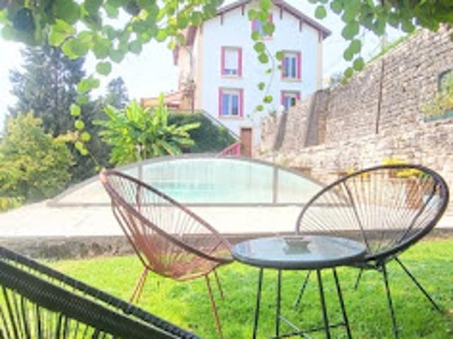 Vente Maison 8 pièces 200 m2 Fontenoy le Château