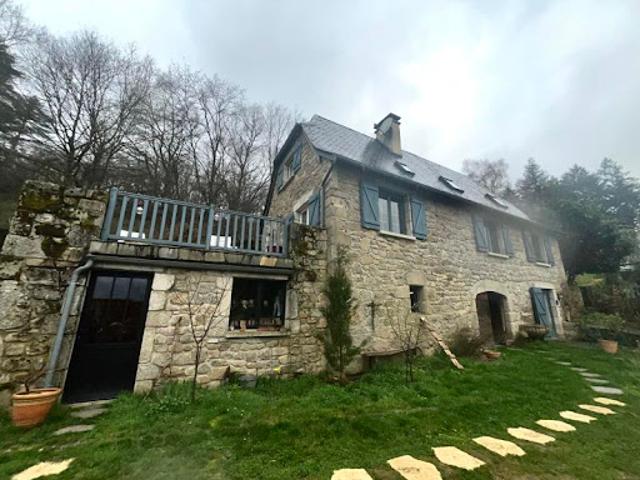 Vente Maison 8 pièces 200 m2 Golinhac
