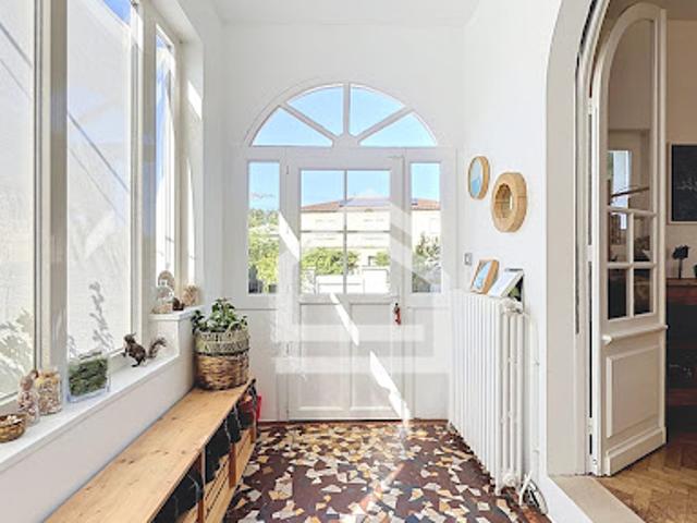 Vente Maison 8 pièces 200 m2 Le Bouscat