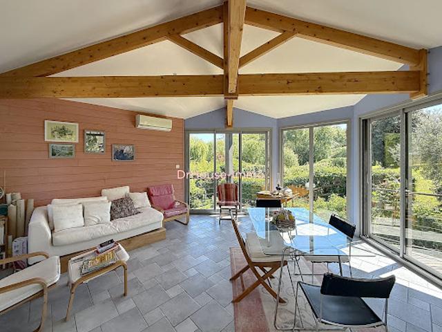 Vente Maison 8 pièces 200 m2 L'Isle d'Espagnac