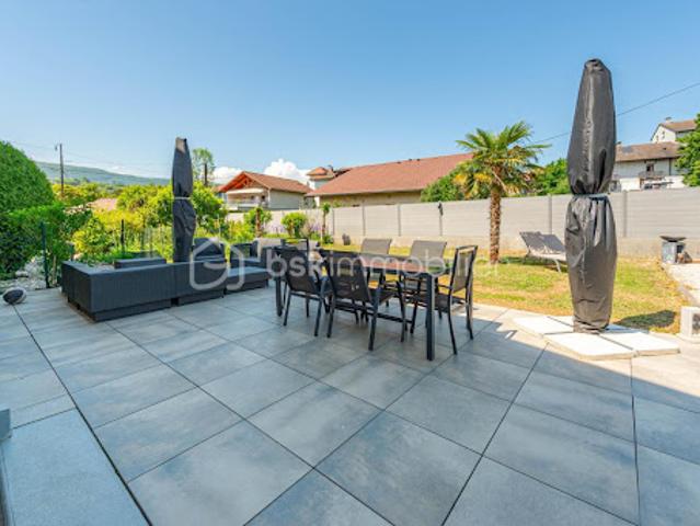 Vente Maison 8 pièces 200 m2 Rumilly