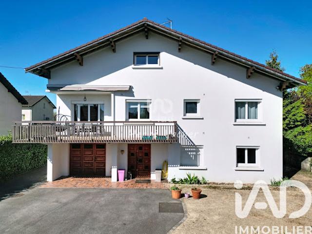 Vente Maison 8 pièces 200 m2 Saint Denis lès Bourg