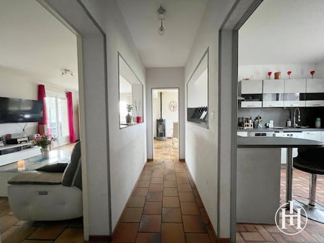 Vente Maison 8 pièces 200 m2 Saint Pierre les Etieux