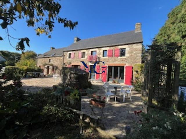 Vente Maison 8 pièces 200 m2 Taupont