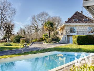 Vente Maison 8 pièces 200 m2 Vaux sur Seine