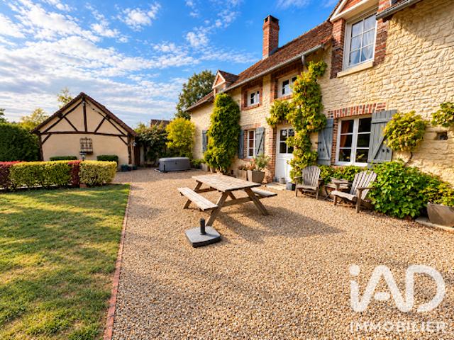 Vente Maison 8 pièces 201 m2 Amilly