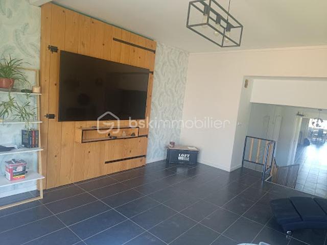Vente Maison 8 pièces 201 m2 Bralleville