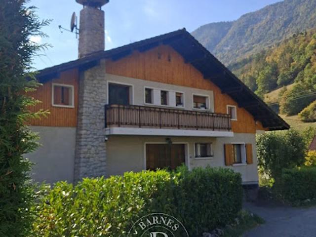 Vente Maison 8 pièces 201 m2 Thônes