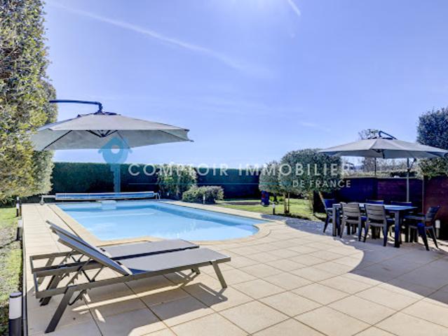 Vente Maison 8 pièces 201.6 m2 Lavaur