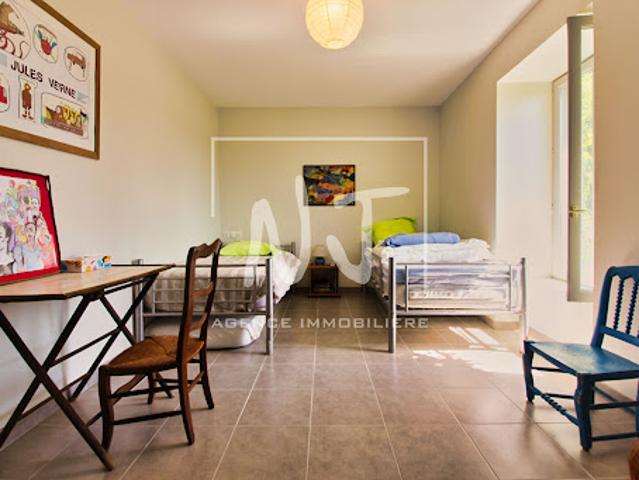 Vente Maison 8 pièces 202 m2 Mûrs Erigné