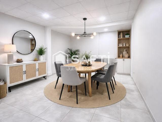 Vente Maison 8 pièces 202 m2 Coulans sur Gée