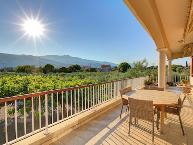 Vente Maison 8 pièces 202 m2 Lucciana