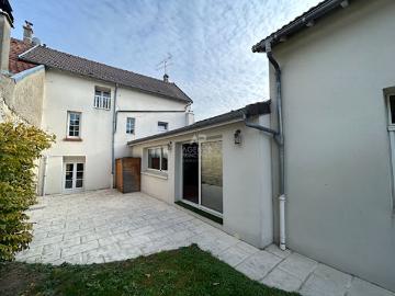 Vente Maison 8 pièces 203 m2 Carrières sous Poissy