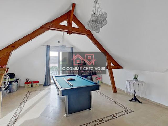 Vente Maison 8 pièces 203 m2 Férolles Attilly