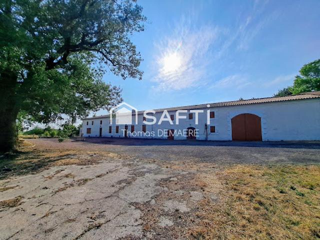 Vente Maison 8 pièces 214 m2 Tugéras Saint Maurice