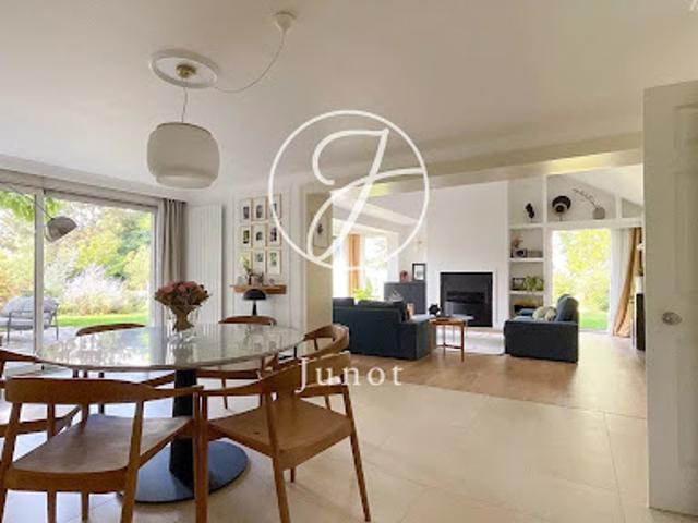 Vente Maison 8 pièces 214.34 m2 Camphin en Pévèle
