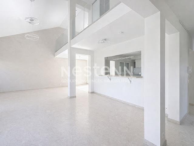 Vente Maison 8 pièces 214.47 m2 Bron