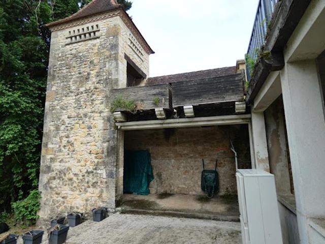 Vente Maison 8 pièces 215 m2 Hautefort