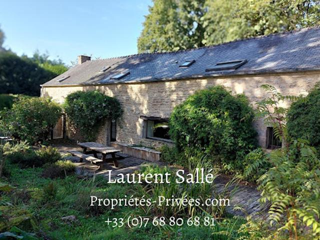 Vente Maison 8 pièces 215 m2 Questembert