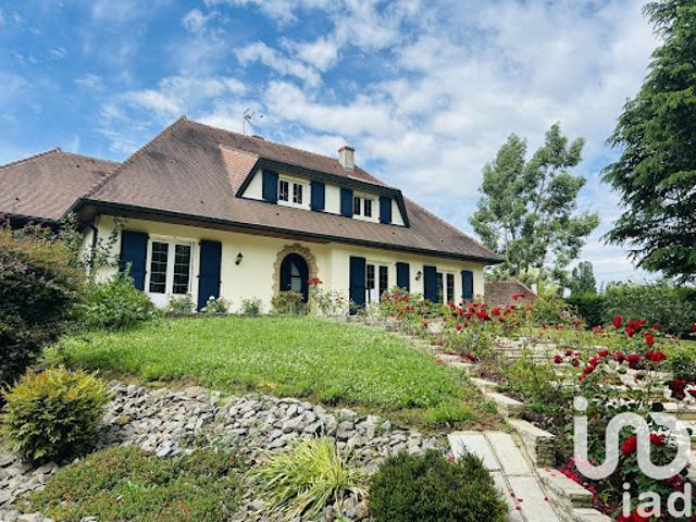 Vente Maison 8 pièces 216 m2 Mervans