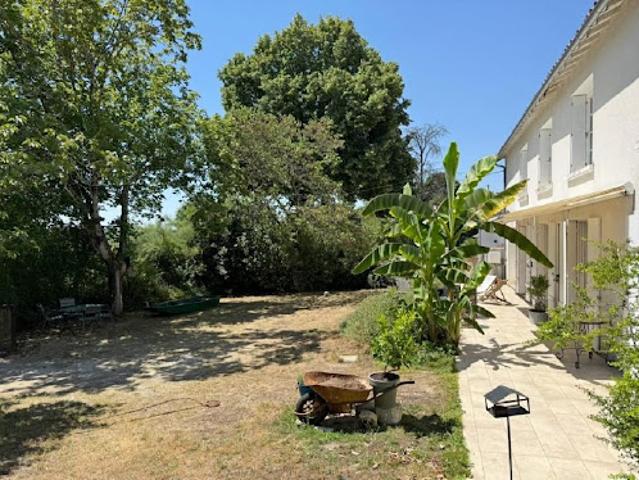 Vente Maison 8 pièces 216 m2 Nanteuil en Vallée