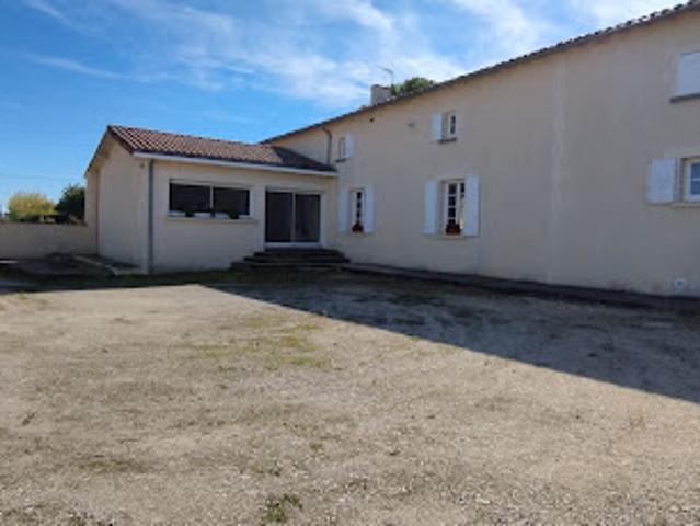 Vente Maison 8 pièces 216 m2 Chives