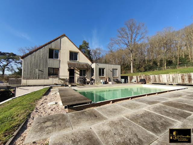 Vente Maison 8 pièces 216 m2 Dourdan