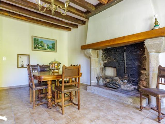 Vente Maison 8 pièces 215 m2 Saint Sébastien