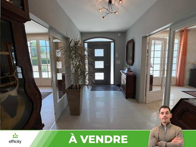 Vente Maison 8 pièces 216.75 m2 Vivonne