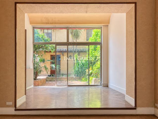 Vente Maison 8 pièces 217 m2 Avignon