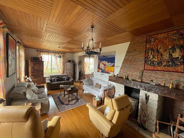 Vente Maison 8 pièces 217 m2 Aixe sur Vienne