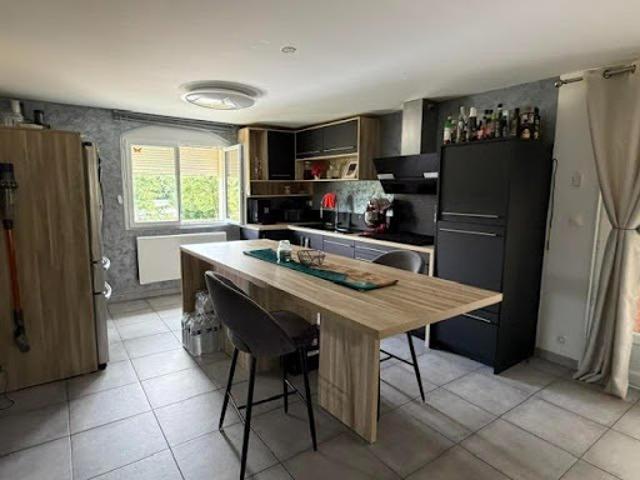 Vente Maison 8 pièces 218 m2 Thevet Saint Julien