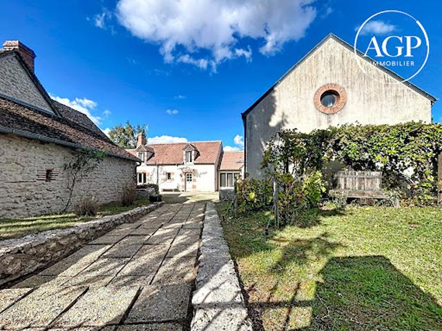Vente Maison 8 pièces 218.75 m2 Saint Denis en Val