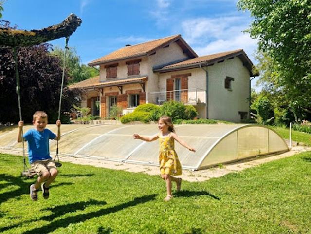 Vente Maison 8 pièces 219 m2 Brié et Angonnes