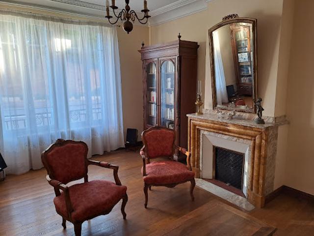 Vente Maison 8 pièces 219 m2 L'Isle Jourdain
