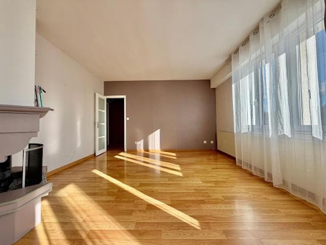 Vente Maison 8 pièces 219.59 m2 Lèves