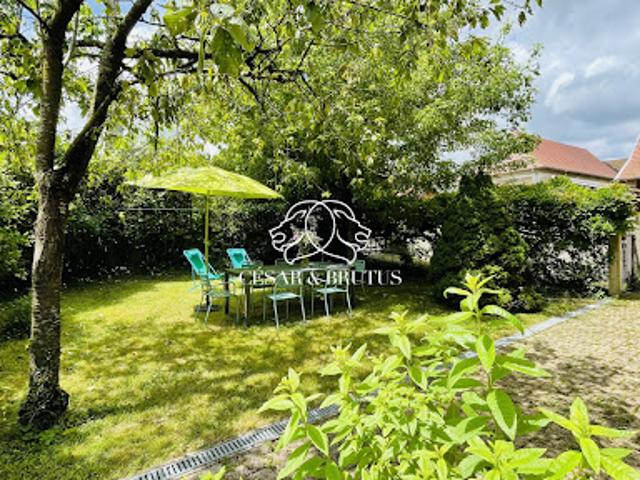 Vente Maison 8 pièces 210 m2 Doissin