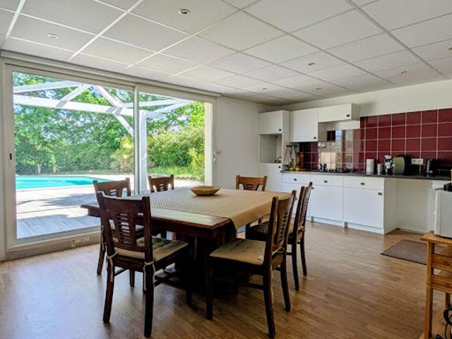 Vente Maison 8 pièces 210 m2 Le Plan