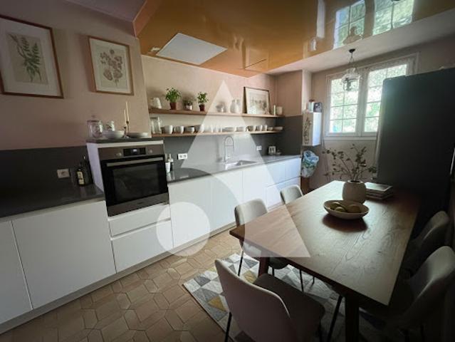 Vente Maison 8 pièces 210 m2 Saint Gratien