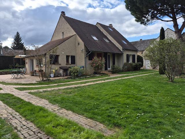Vente Maison 8 pièces 210 m2 Cernay la Ville