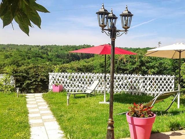 Vente Maison 8 pièces 210 m2 Sarrazac