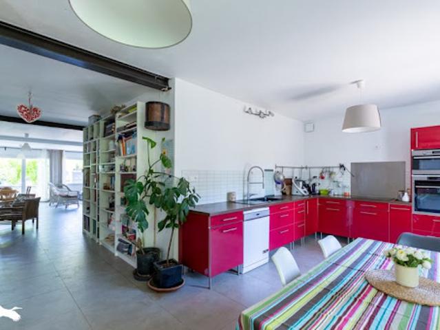 Vente Maison 8 pièces 211 m2 Magny les Hameaux