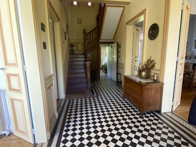 Vente Maison 8 pièces 211 m2 Bertry