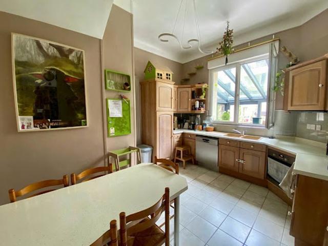 Vente Maison 8 pièces 211 m2 Saint Quentin